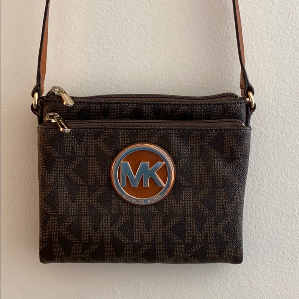 Michael Kors cross body bag